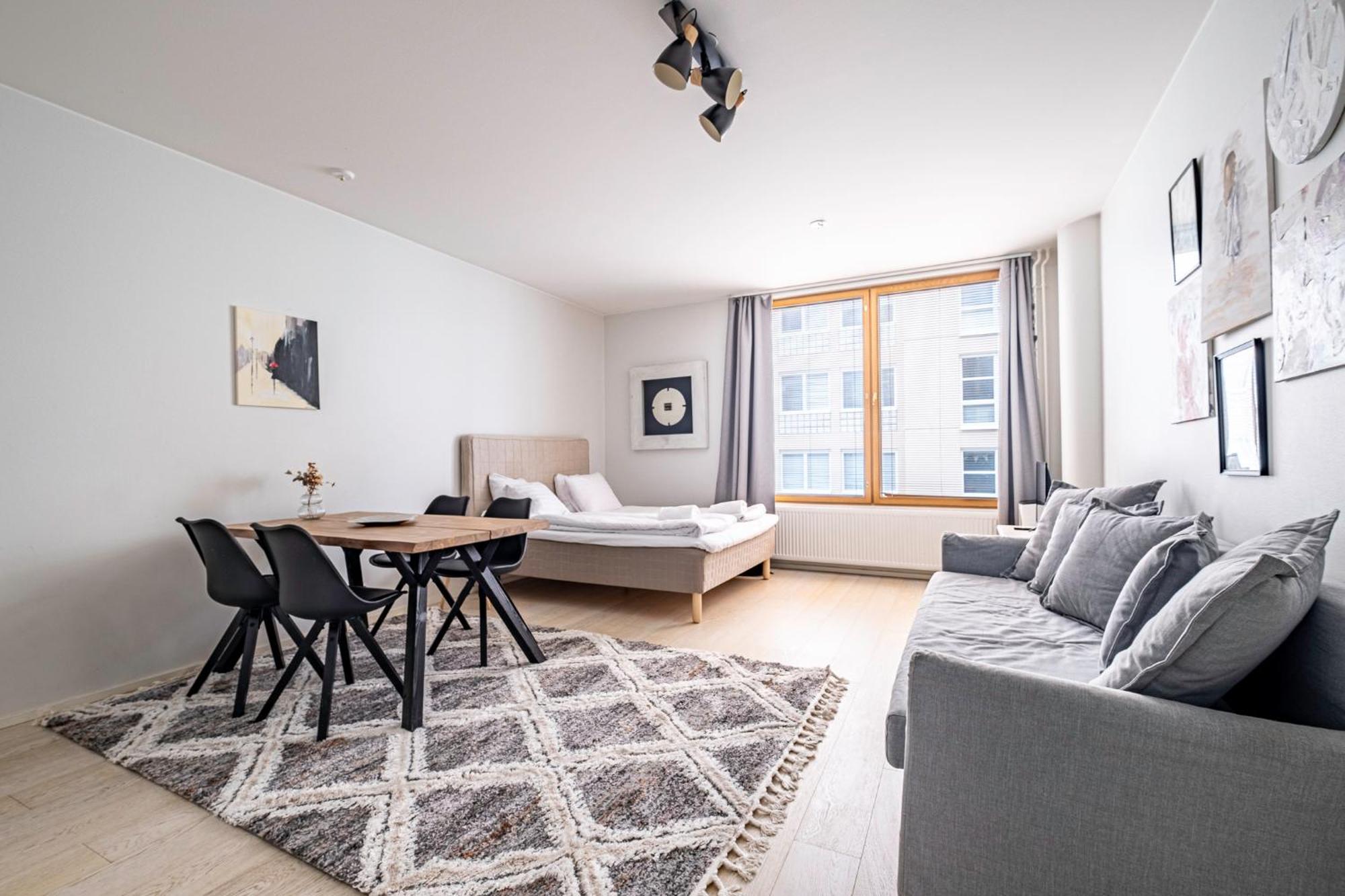Nice Studio Apartment On A Pedestrian Street Helsinki Exterior photo